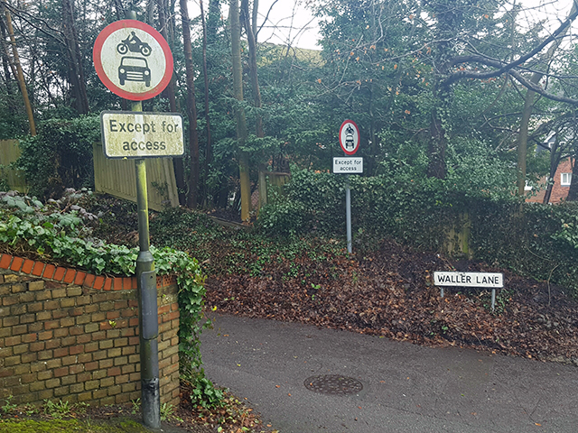 Road sign cleaning in Caterham - Before a clean